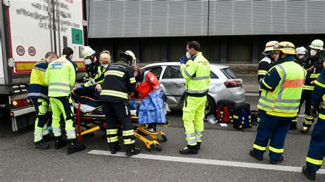 a9 unfall samstag